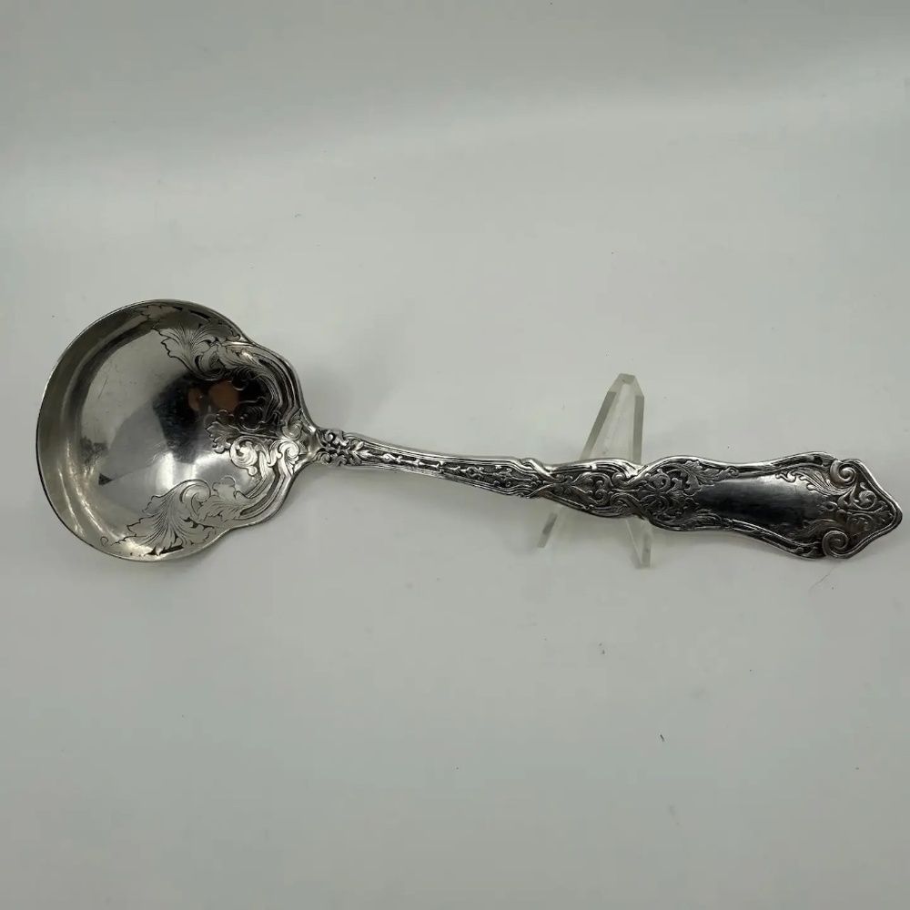 Vintage International Silver Alhambra Solid Gravy Ladle Circa 1907